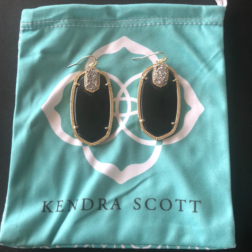 Kendra Scott Elle black opaque with druzy accent